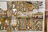 Museo di Heraclion. Sarcofago di Hagia Triada, presso Festo. Particolare del sacrificio del toro con una sacerdotessa presso un altare. Civilt minoica, XV secolo aC.
